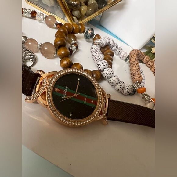 Women’s watch 5pcs set - Picture 4 of 4